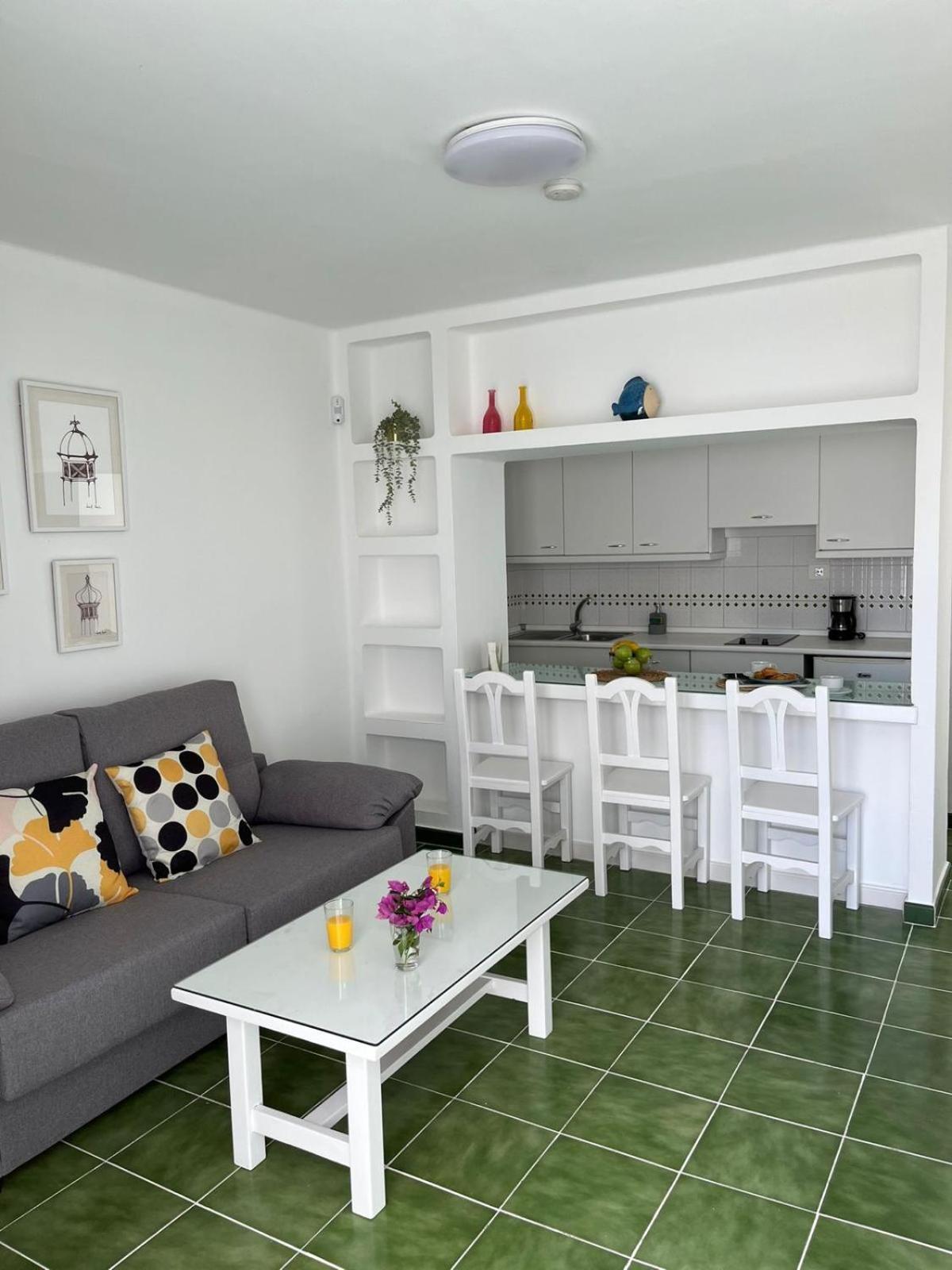 Bungalow Buganvilla 蒂亚斯 外观 照片